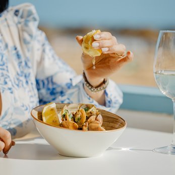 BEsplanada do Restaurante na Praia de Vilamoura 